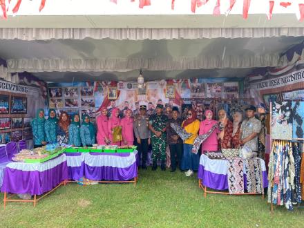 EKSPOSISI DESA NGENTRONG 2025